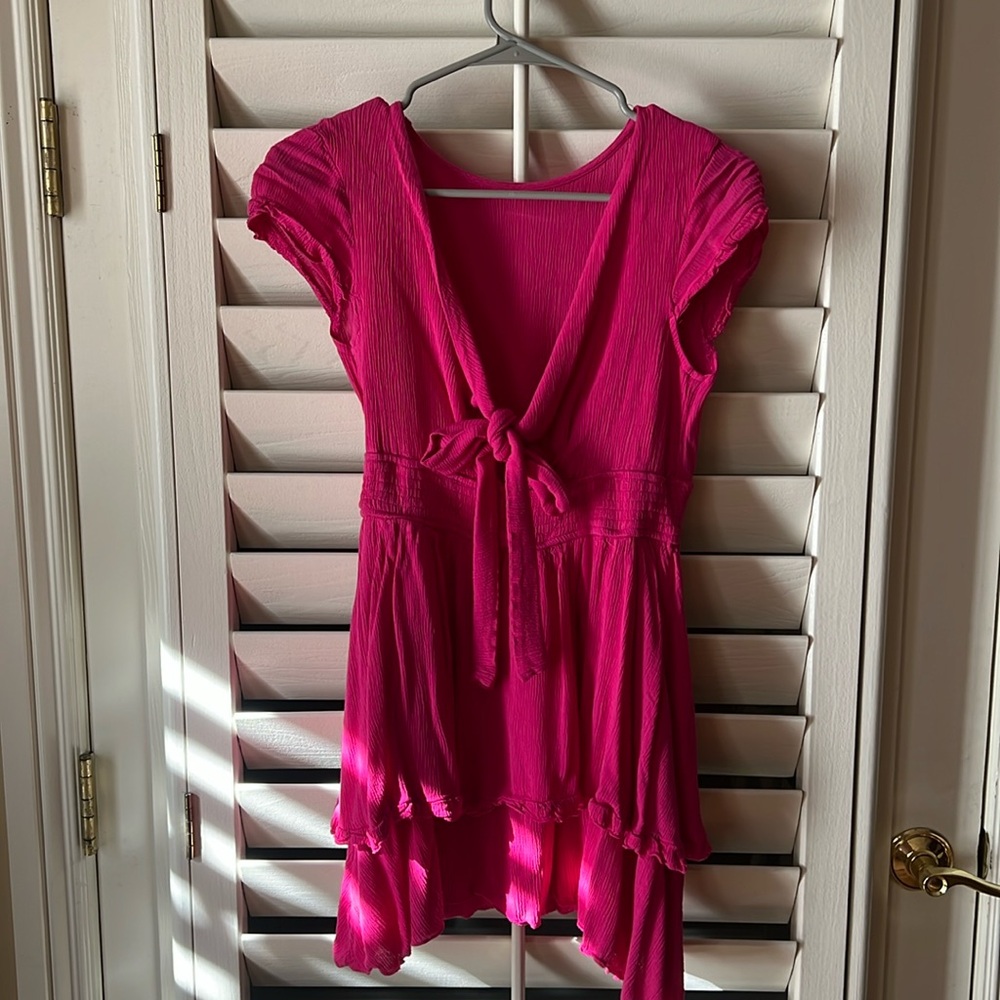 Pink tied front flowy dress